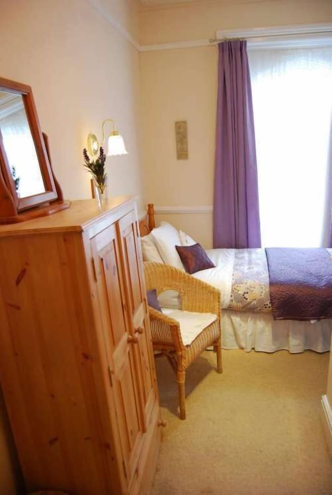 Single Room photo 1