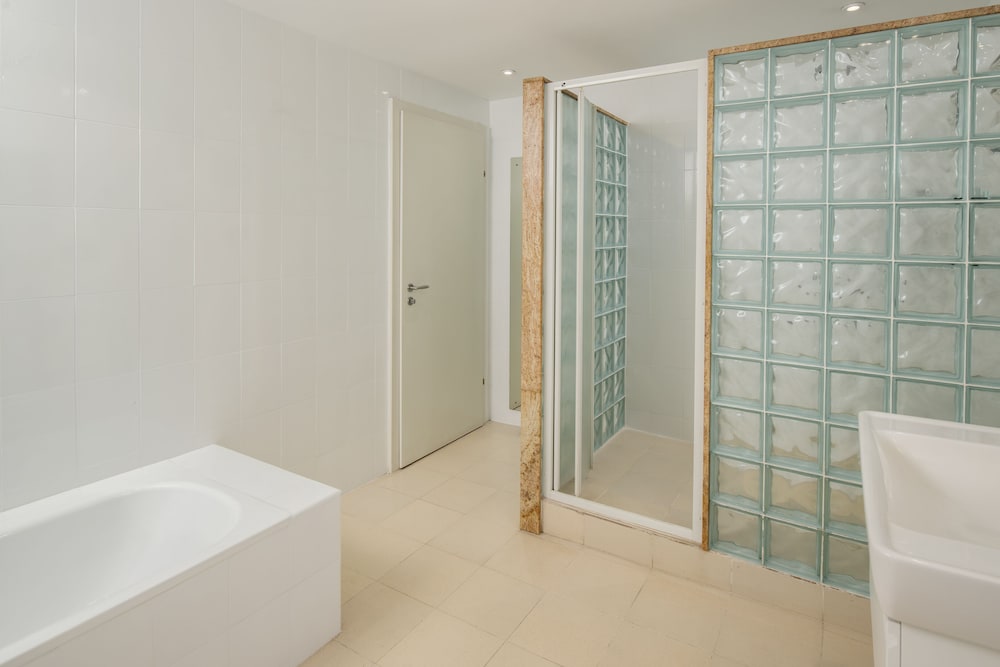 Family Suite (Acacia) thumbnail 6