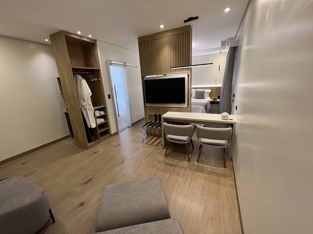 Luxury Suite, 1 King Bed (2 pessoas) photo 3