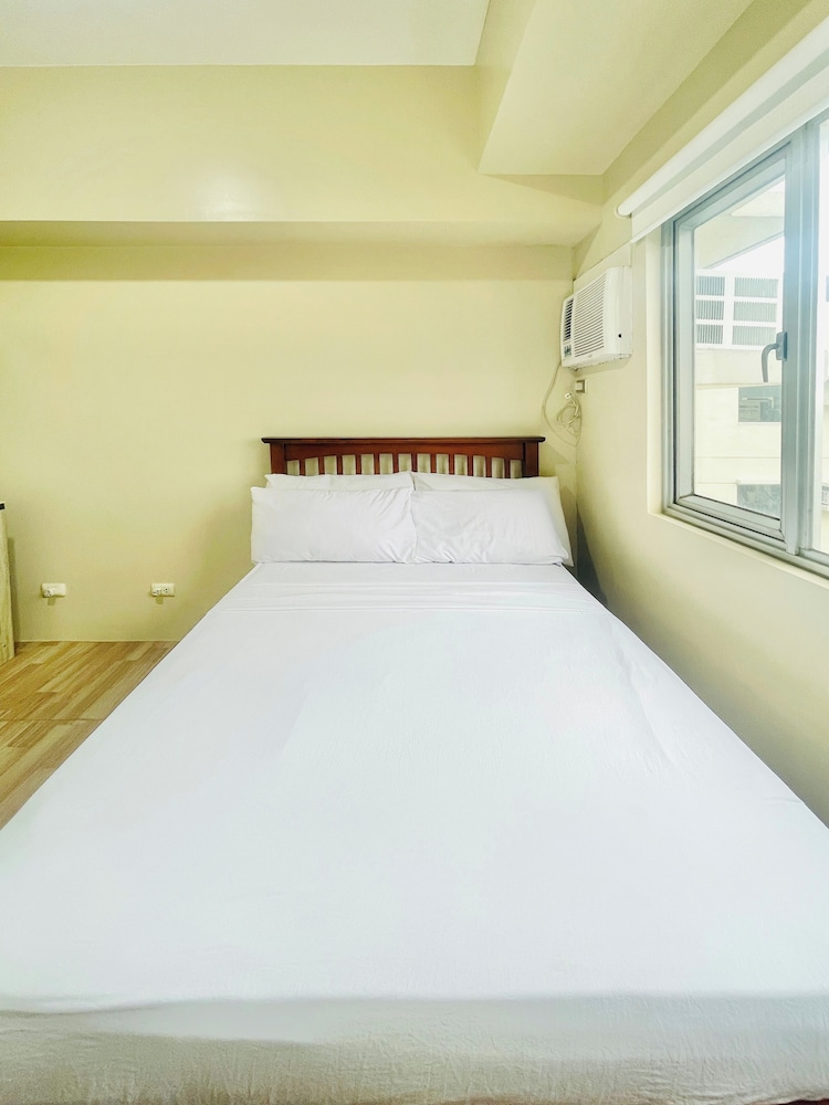 Studio, 1 Bedroom