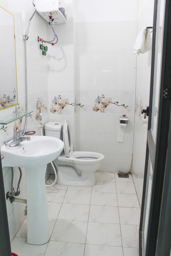 Double Room - Photo 20