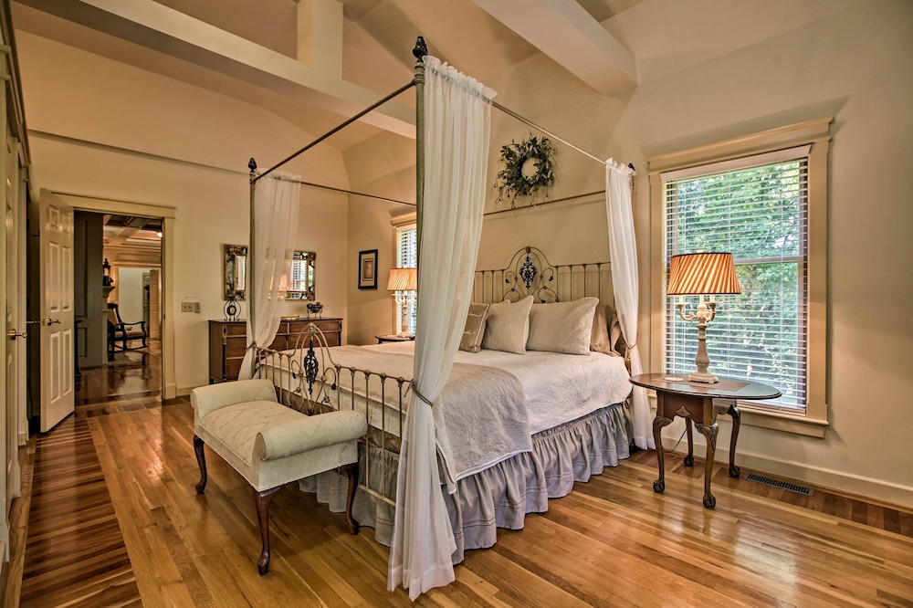 House (5 Bedrooms) photo 2