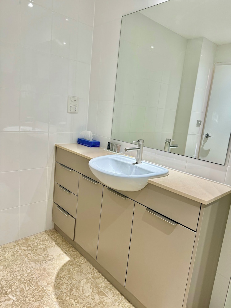 Deluxe Standard Studio Apartment (Daily HK) - Photo 7