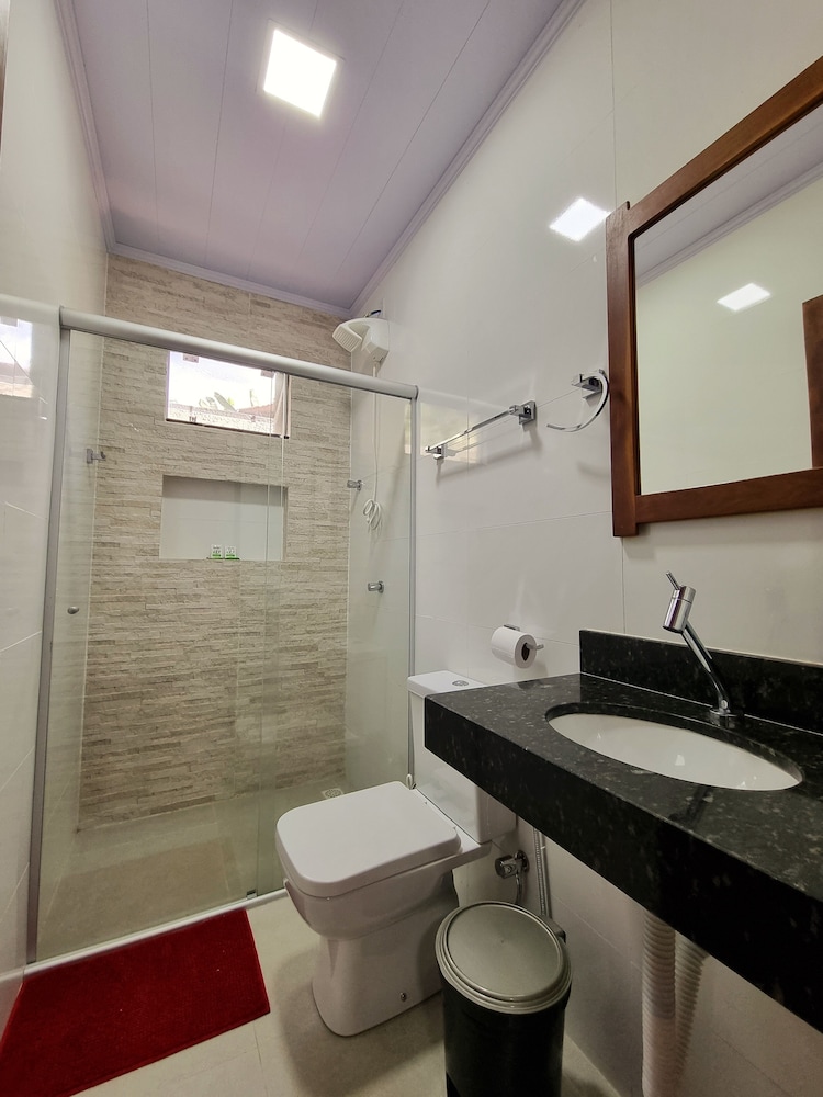 Standard Room photo 2