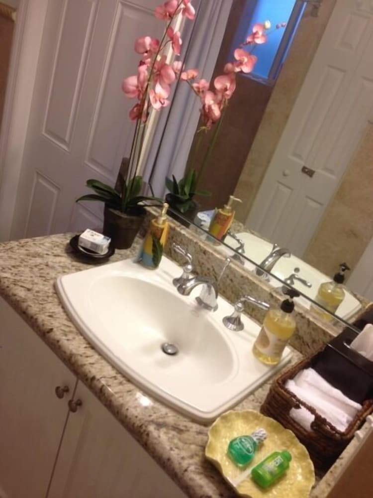 Villa photo 3