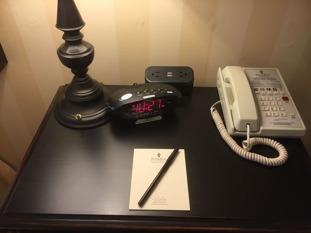 Room - Photo 2