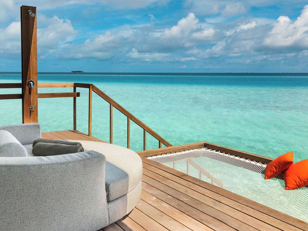 Ocean Water Pool Villa - Photo 6