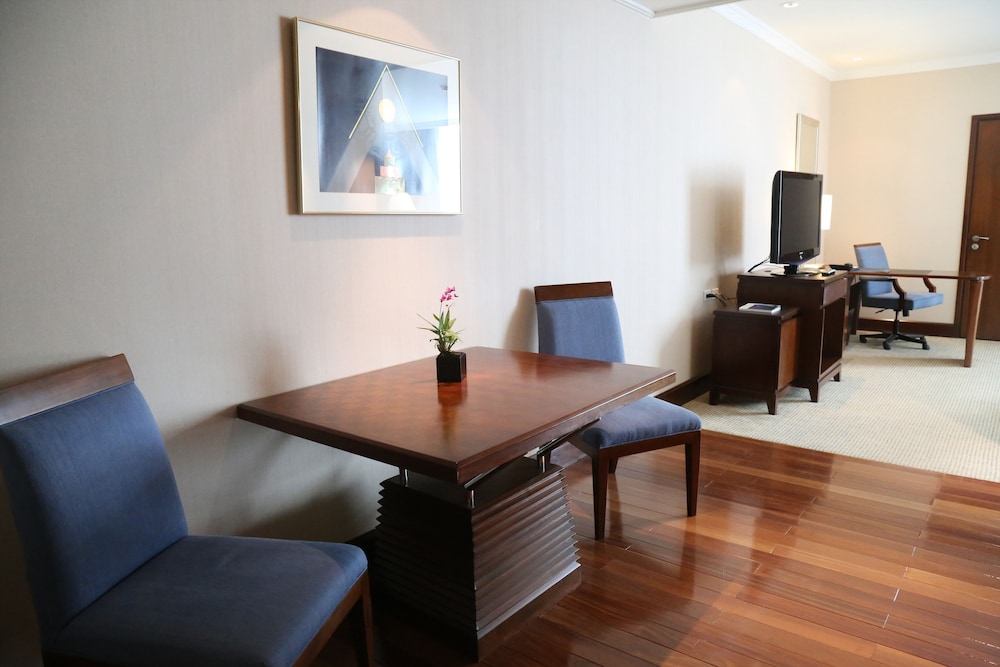 Junior Suite, 1 Double Bed - Photo 11