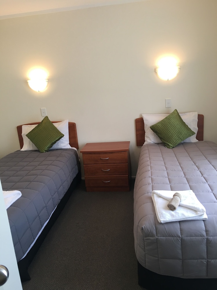 2 Bedroom Unit photo 2