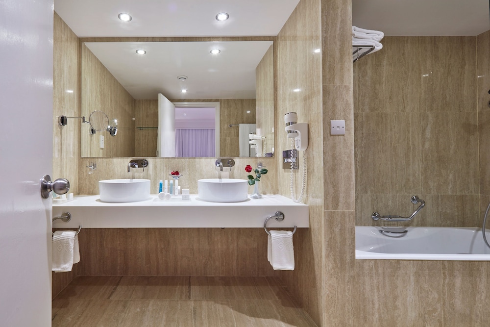 Luxury Bungalow, Sea View (Suite) photo 3