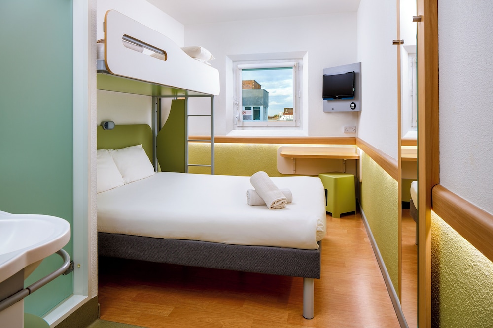 Twin Room, 2 Twin Beds - Photo 1