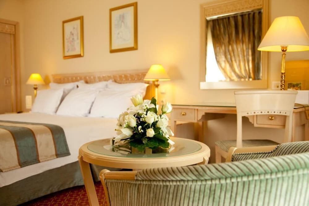 Superior Double Room - Photo 3