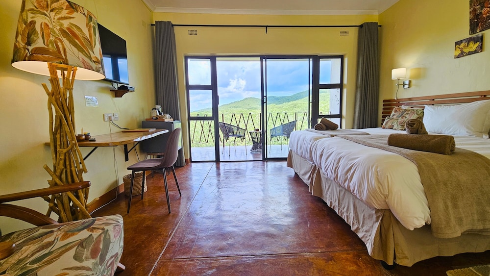 Comfort Twin Room, Multiple Beds, Balcony, Mountain View photo 3