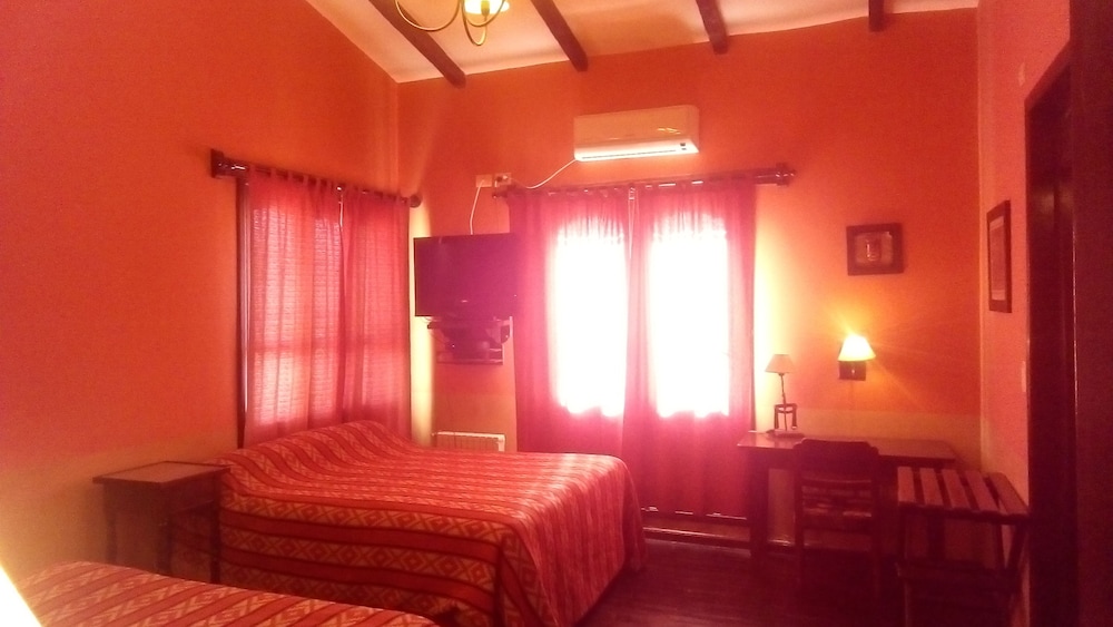 Double Room Single Use, 2 Queen Beds photo 1