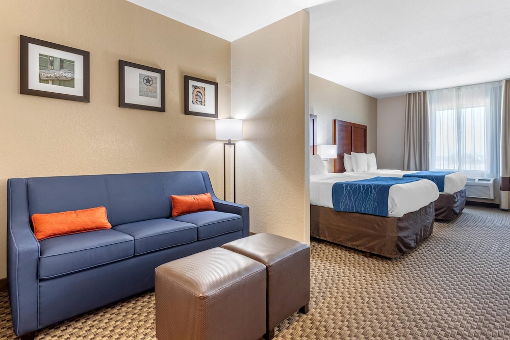 Suite, Multiple Beds, Accessible, Non Smoking - Photo 1