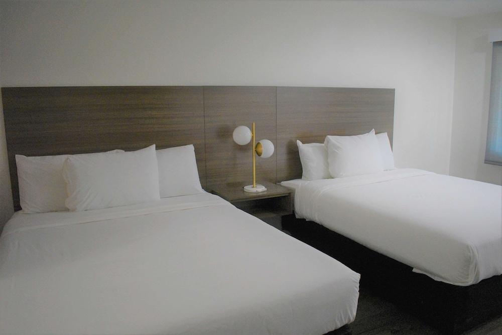 Signature Anaheim Maingate, 사진 6