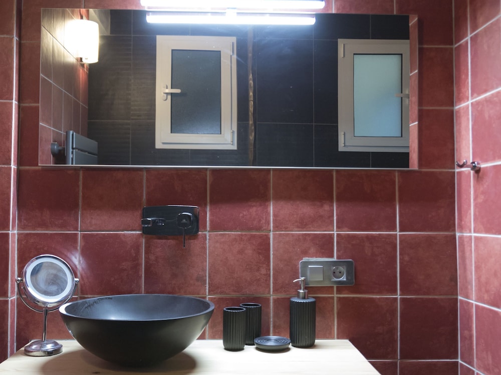 Deluxe Double Room, Private Bathroom (Vallespir) photo 3