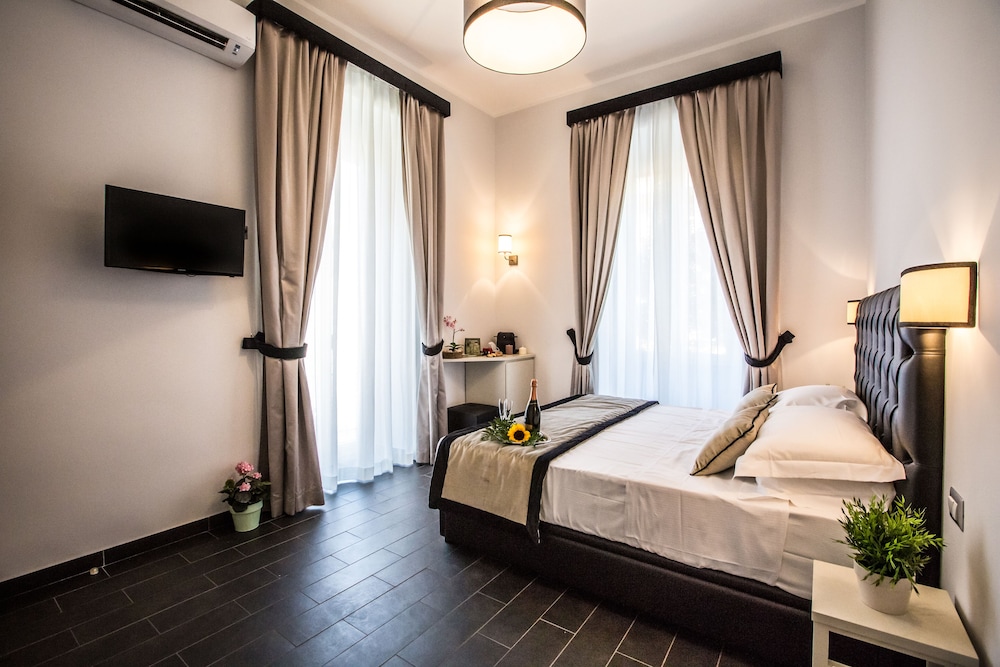 Superior Double Room, Balcony photo 2