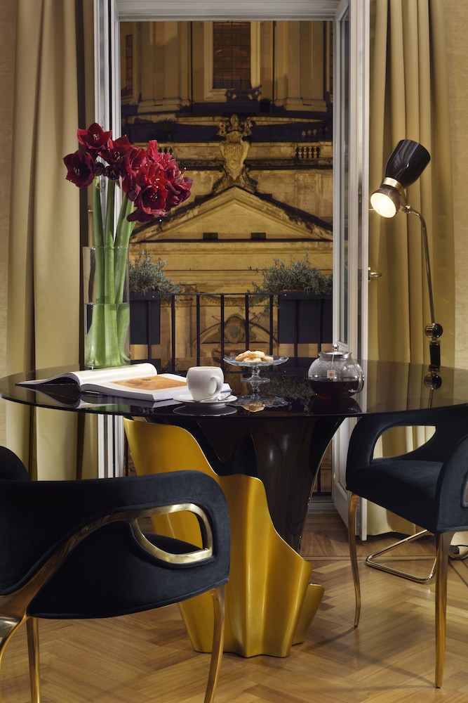 Royal Suite, City View photo 3