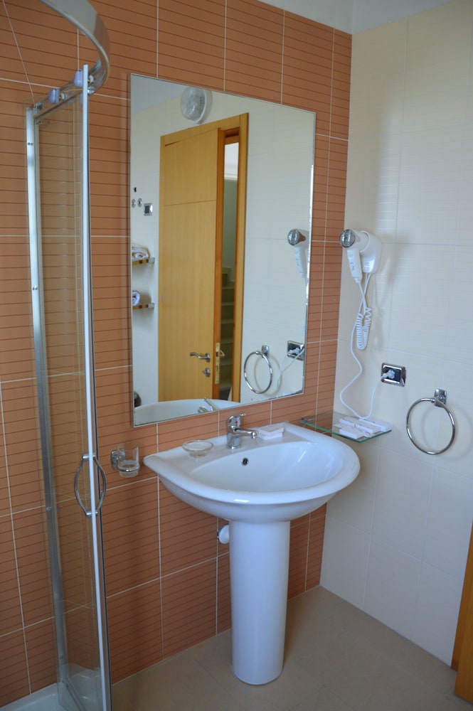 Standard Room with Mountain View photo 2