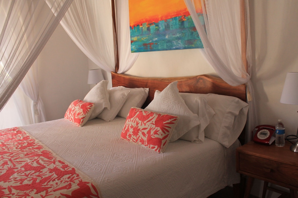 Palapa Suite