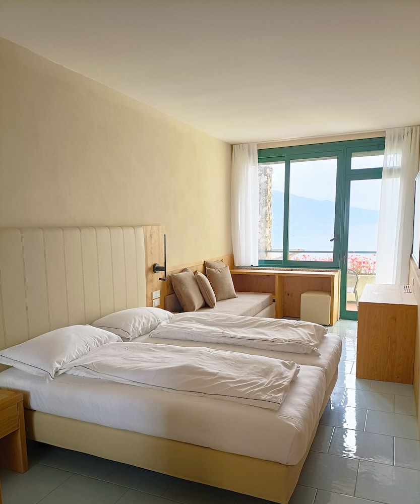 Superio Double Room with extra bed - Photo 7
