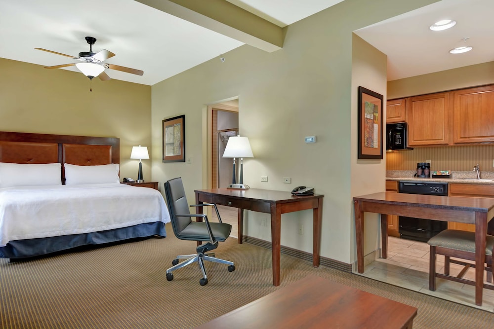 Studio Suite, 1 King Bed - Photo 1