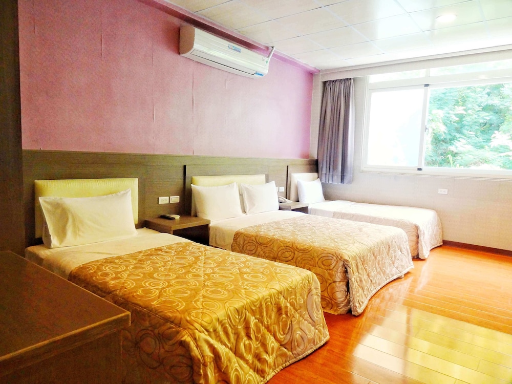 Quadruple Room photo 2