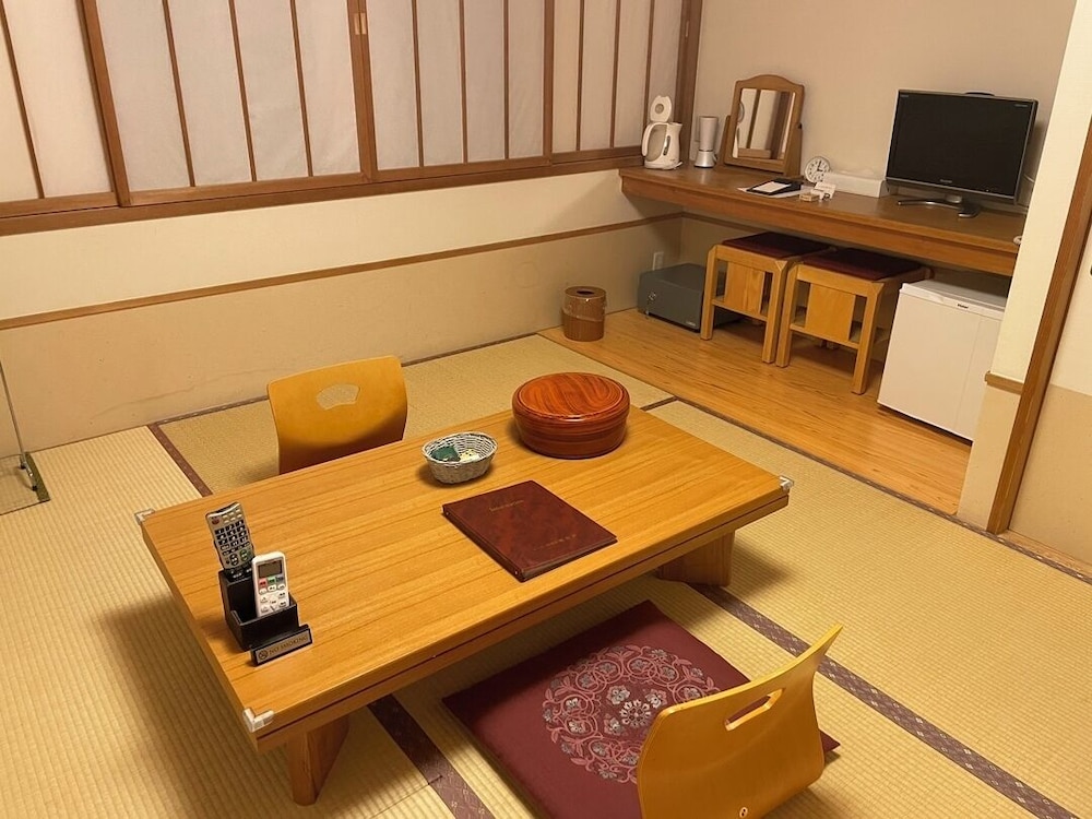 Japanese-style room 6 tatami mats, Non smoking photo 1