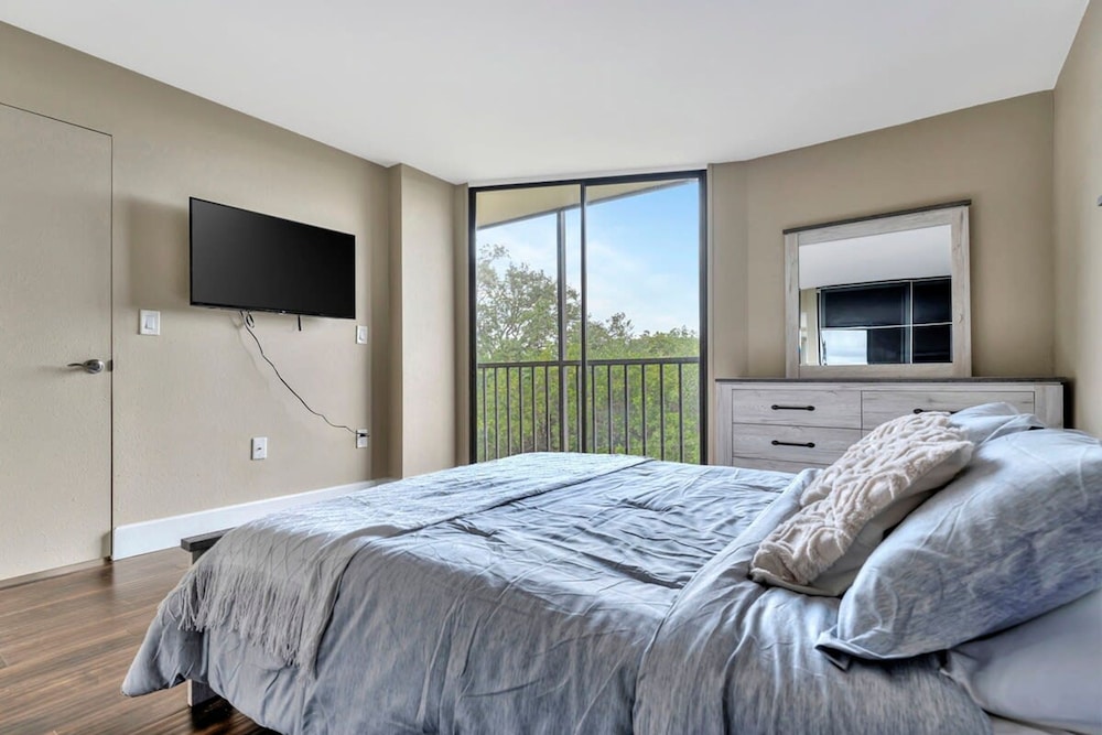 Apartment photo 3