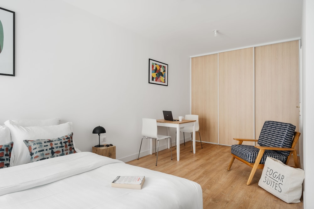 Room photo 2