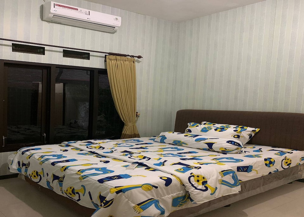 Room, 2 Bedrooms - Photo 15