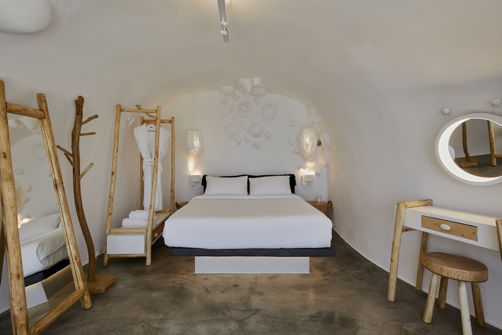 Cave Suite Seaview Private Heated Jetted tub