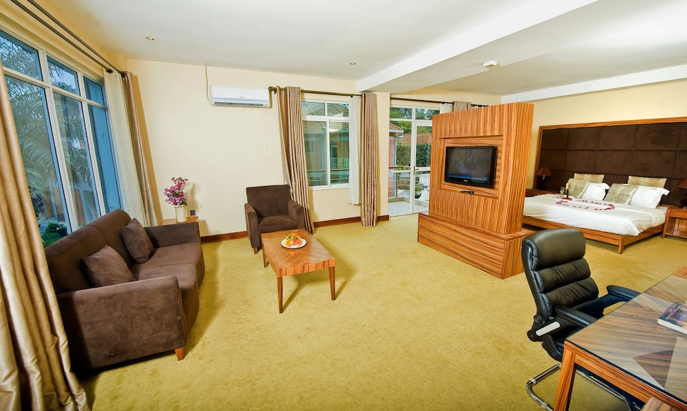 Signature Suite photo 2