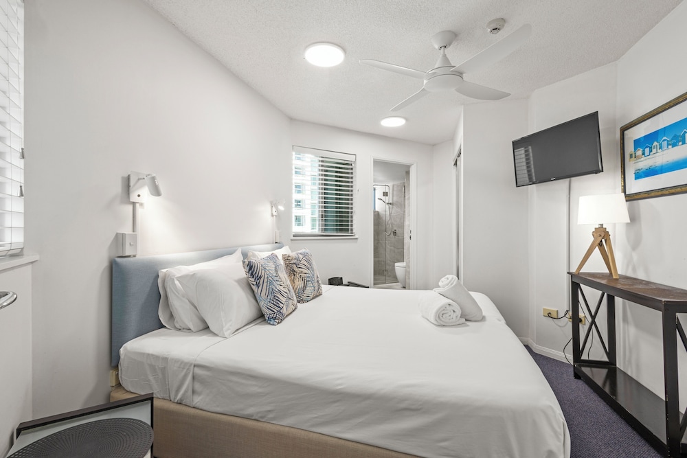 2 Bedroom Premium Ocean View Apartment, Level 4 photo 2