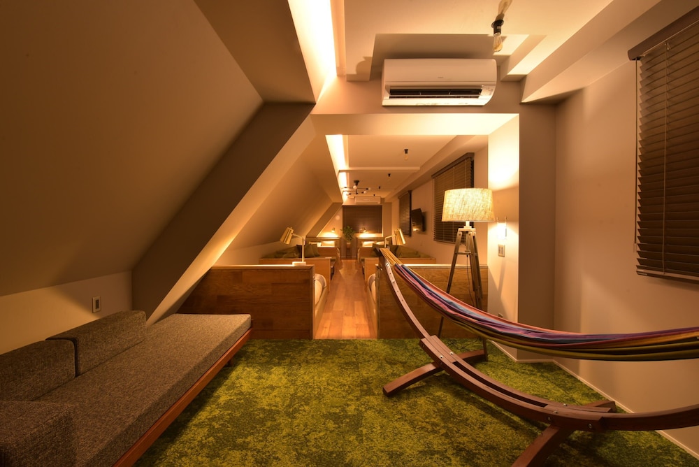 Deluxe Family Room