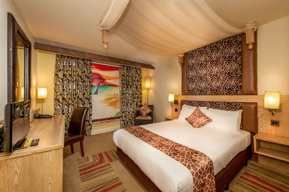 Safari African adventure family room