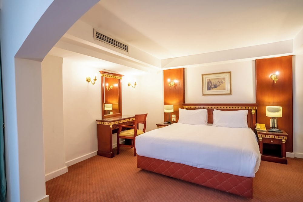 Azal Suite City View