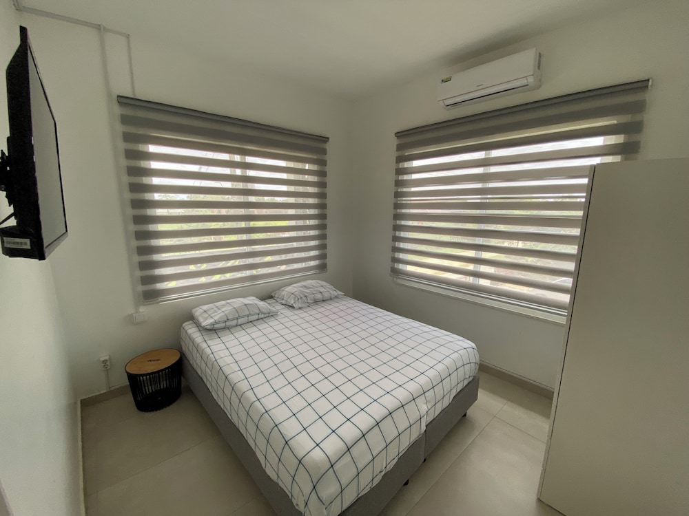 Deluxe Apartment, Courtyard View photo 3