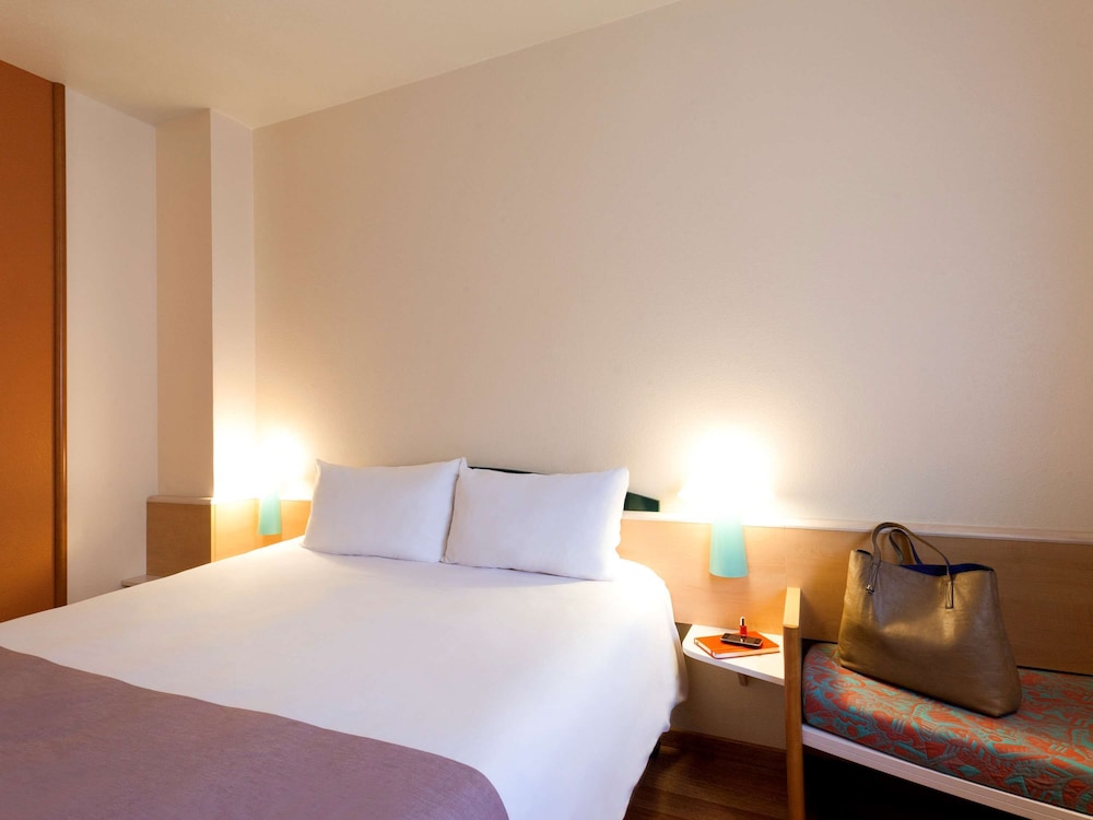 Room, 1 Twin Bed photo 3