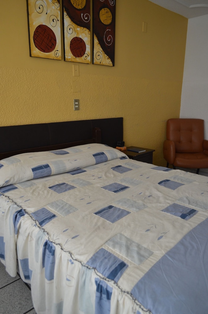 Standard Single Room, 1 Double Bed photo 3