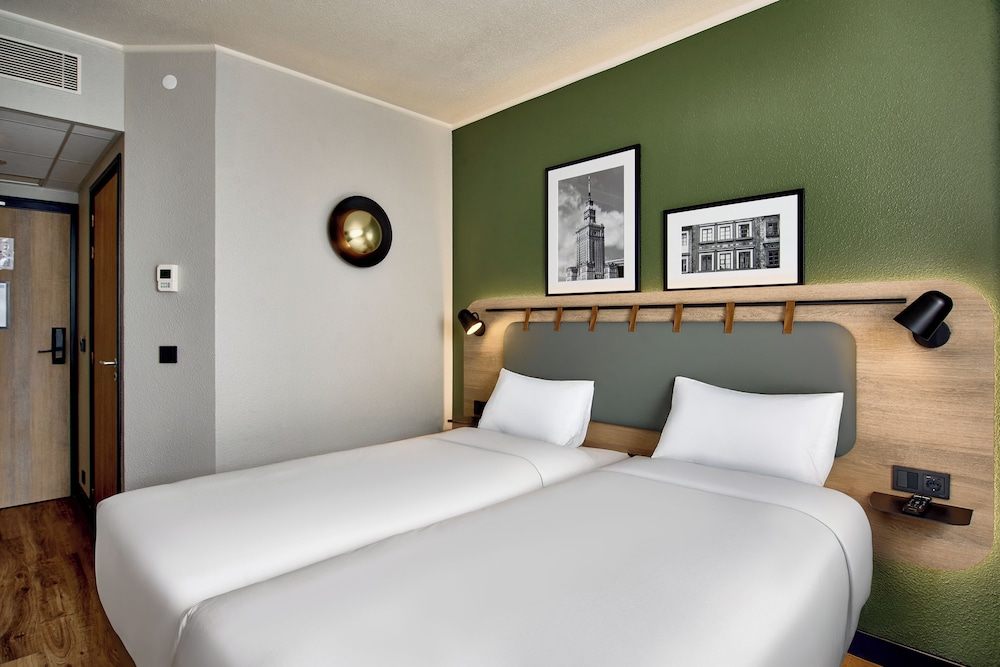Standard Room, 2 Twin Beds photo 2
