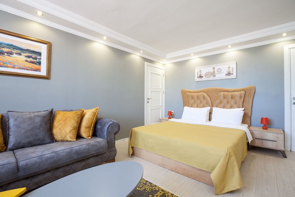 Executive Suite photo 2
