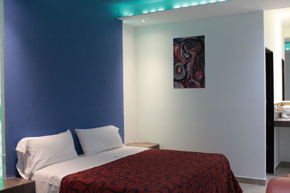Romantic Suite, 1 King Bed, Hot Tub