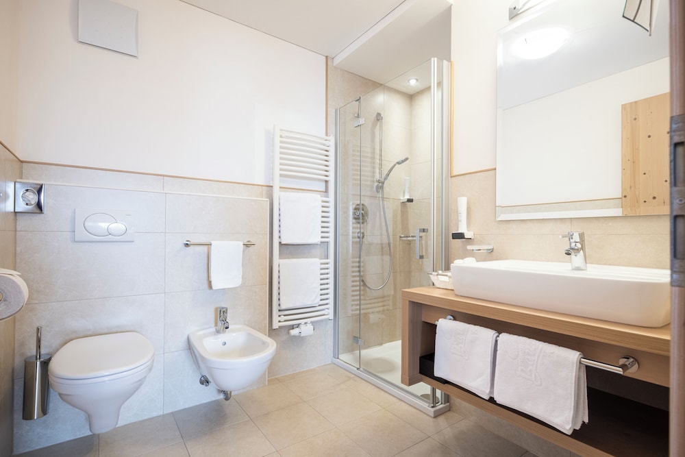 Standard Double Room, Balcony, Valley View photo 3