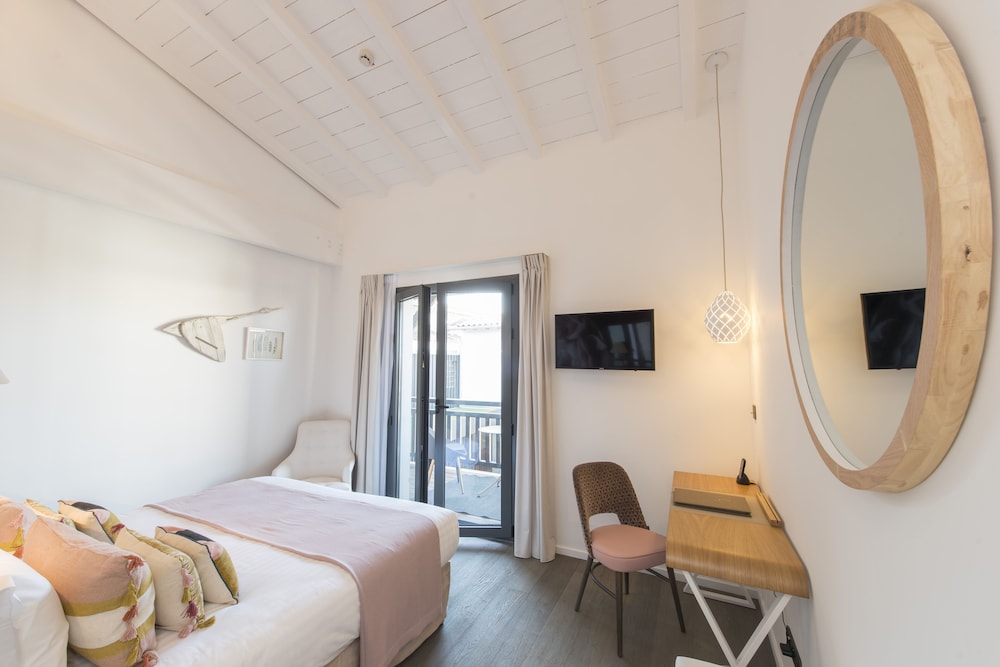 Double Room (Poudree)