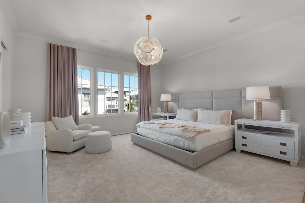 House, 5 Bedrooms
