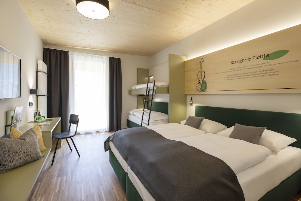 Superior Quadruple Room photo 1