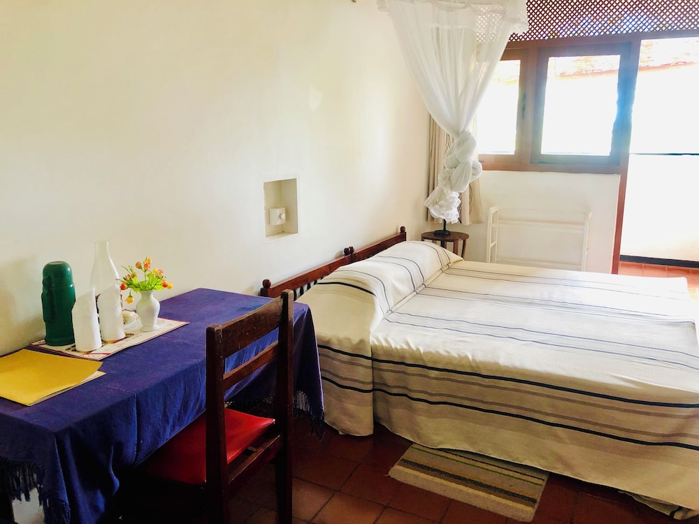 Economy Twin Room, 1 Bedroom, Balcony, River View photo 2