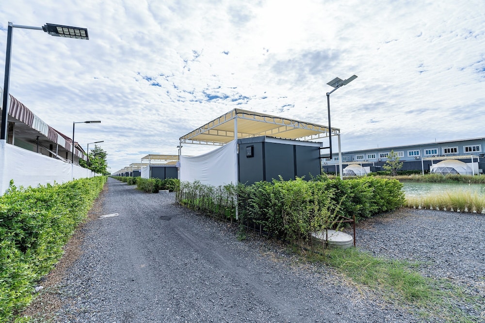 Tent - Photo 15